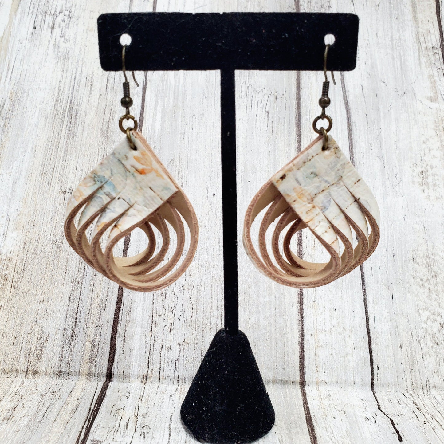 Colleen - 3D twisted leather earrings